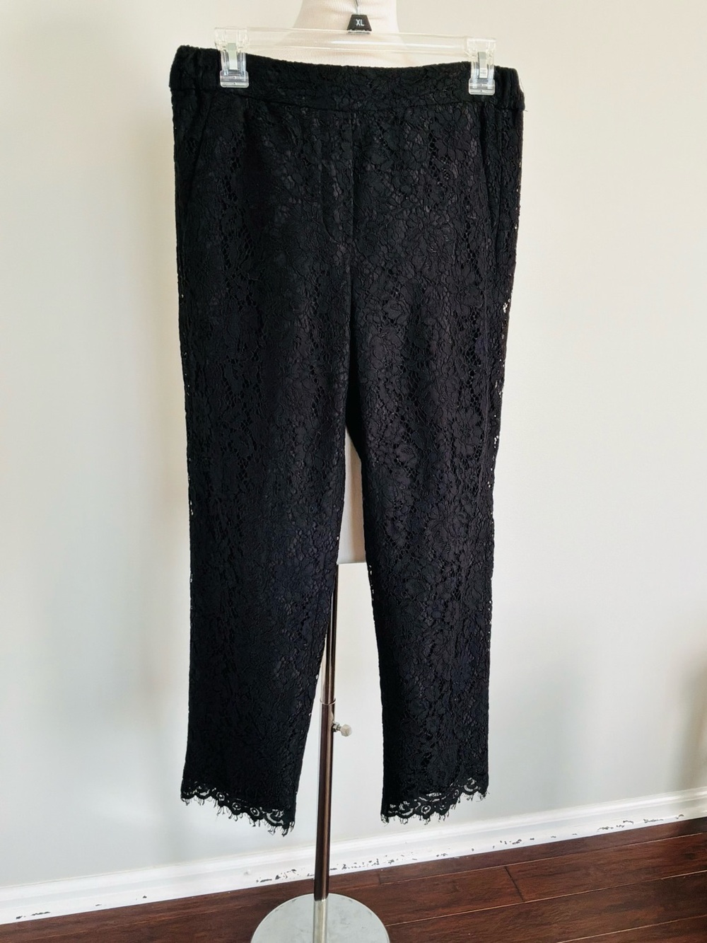 J. Crew Black Lace Easy Pant Cropped Pull On Elastic Waist Size 4 F8766